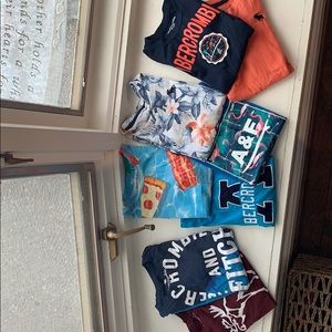 Lot of boys tees